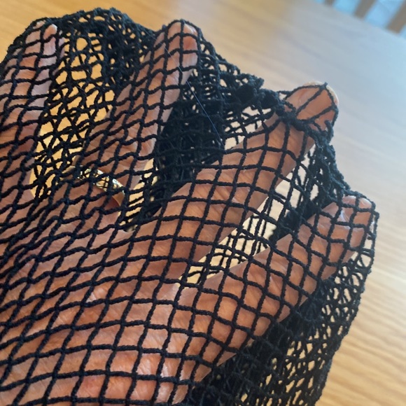 BLACK FISHNET TIGHTS - Picture 2 of 3